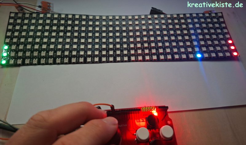 1 Pong Die Mutter aller Videospiele du gegen den Arduino auf 8x32 Pixeln