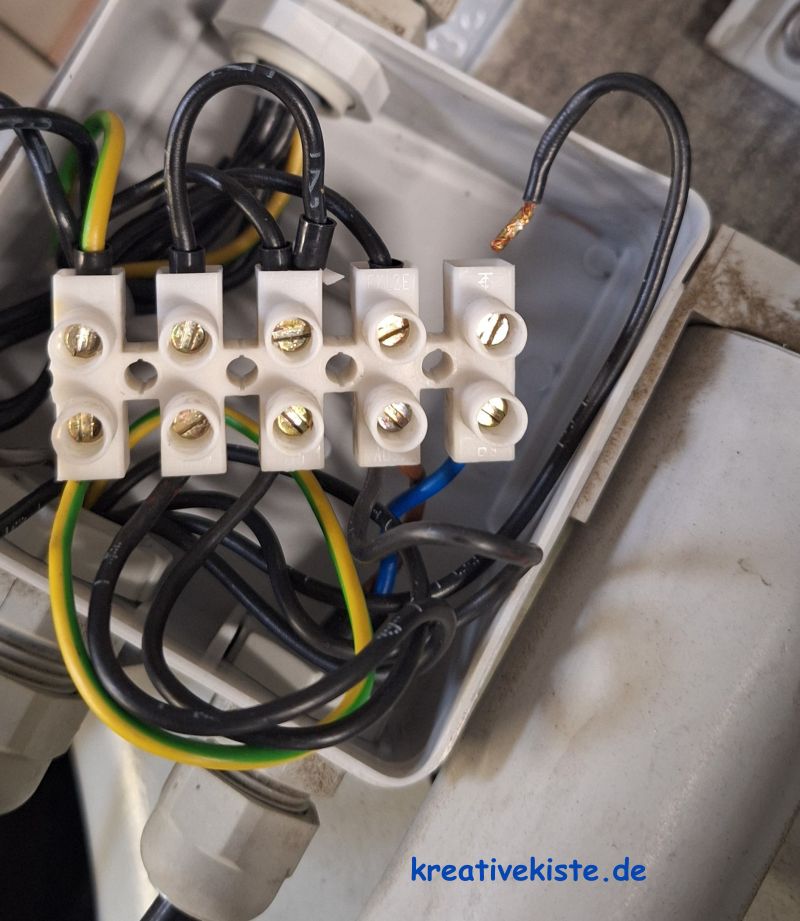 Elektrischen Kondensator von Motoren mit Multimeter prüfen 2