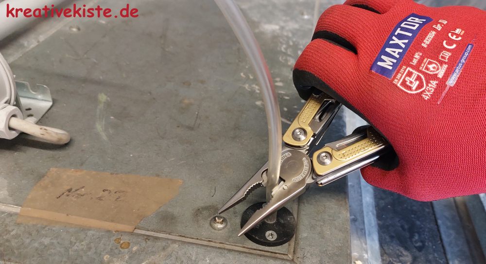 Testbericht DAKOYU DK20 Multitool Kompakter Alltagshelfer für den Handwerker 5